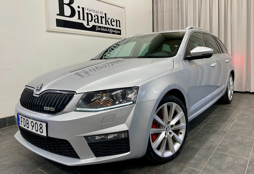 Skoda Octavia Kombi RS 2.0 TDI RS Euro 5 185hk /VÄRMARE