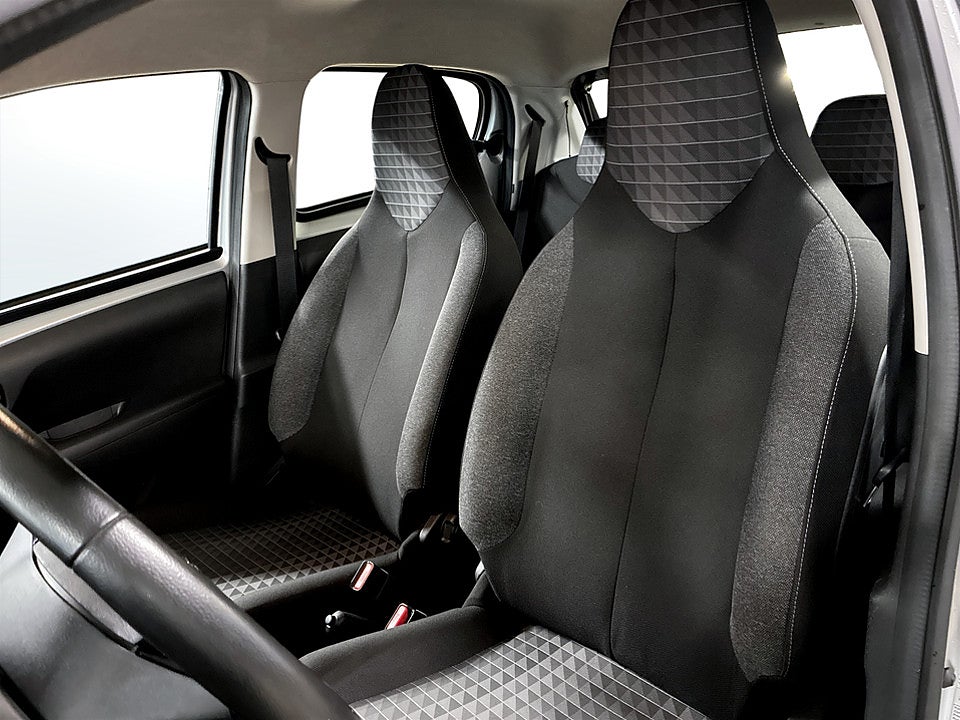Bild på Peugeot 108 Active 5-dörrar 1.0 VTi 72hk BACKKAMERA
