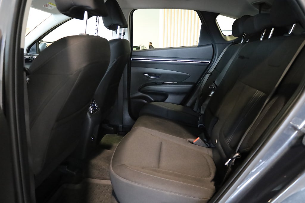 Hyundai Tucson 1,6 T-GDI MHEV Essential Aut Navi Kamera Leasbar 2023