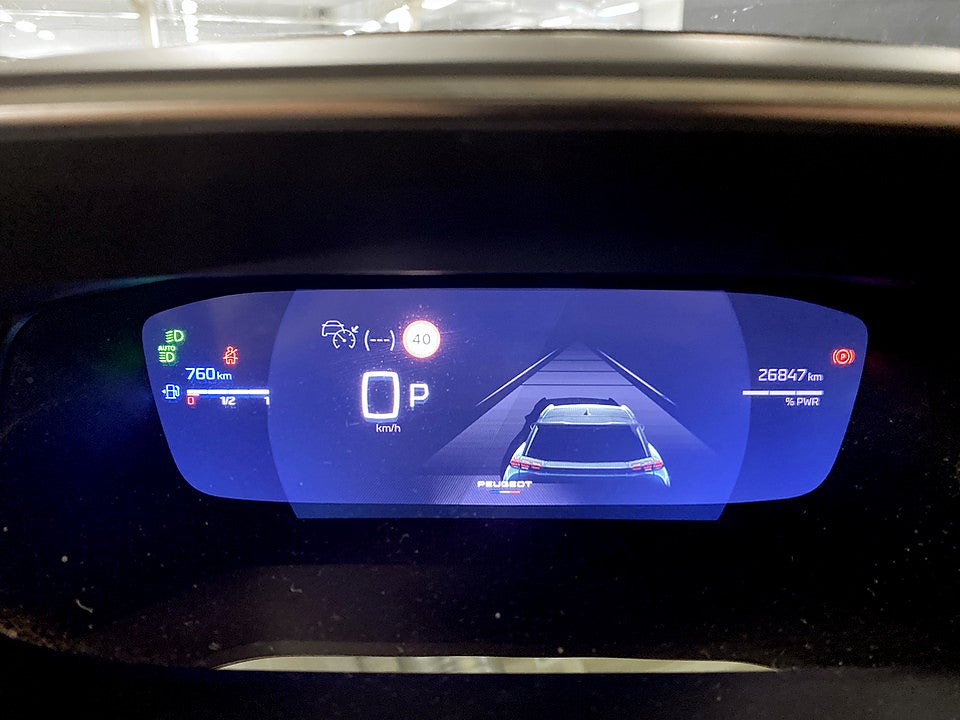 Bild på Peugeot 2008 GT Hybrid 145hk Aut B-KAMERA CARPLAY
