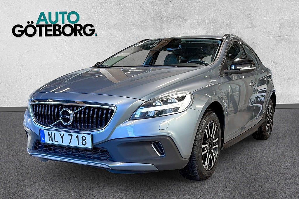 Volvo V40 Cross Country D2 Momentum Fullservad Välvårdad VOC 
