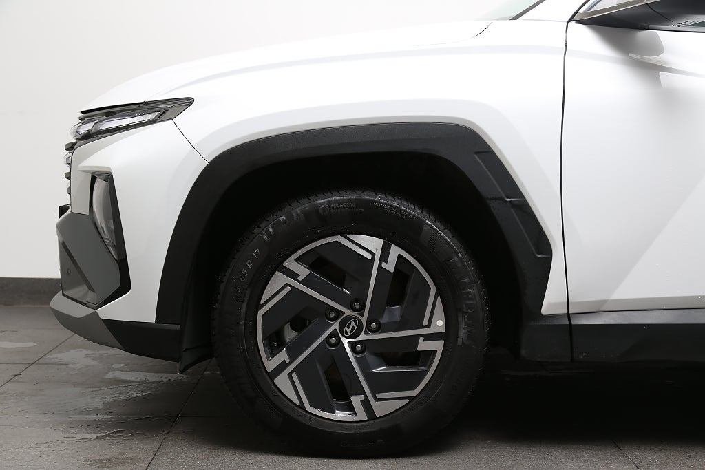 Hyundai Tucson Plug-in Hybrid 1,6T 252hk 4WD Essential 2025