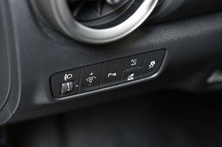 SUV Hyundai Kona 15 av 27
