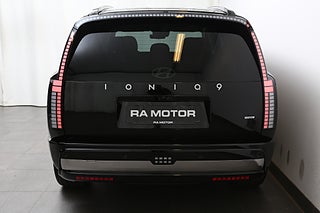 SUV Hyundai IONIQ 10 av 27