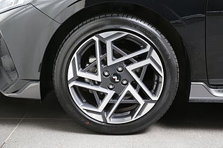 Halvkombi Hyundai i20 4 av 24