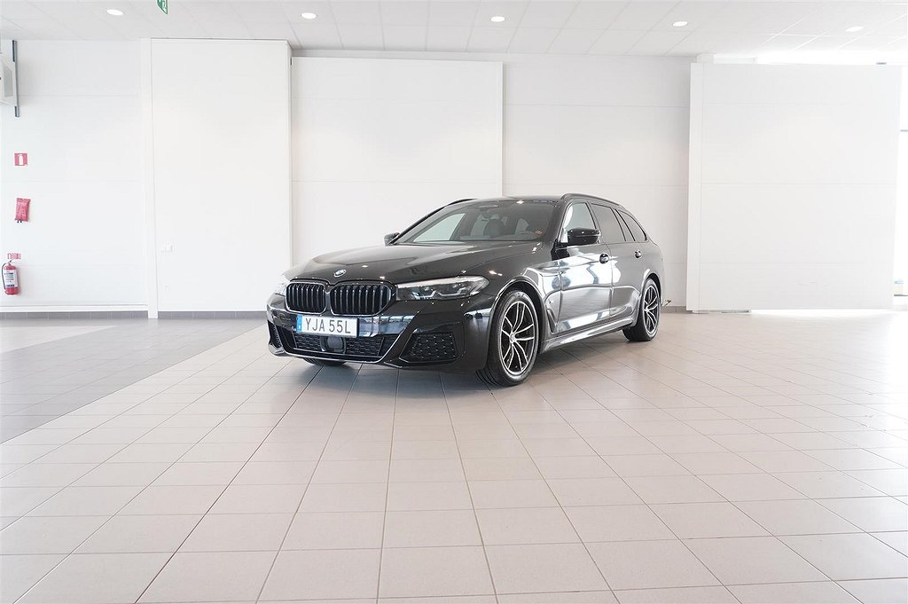 BMW 520 d xDrive Touring M-Sport Fartpilot HiFi Värmare 190hk