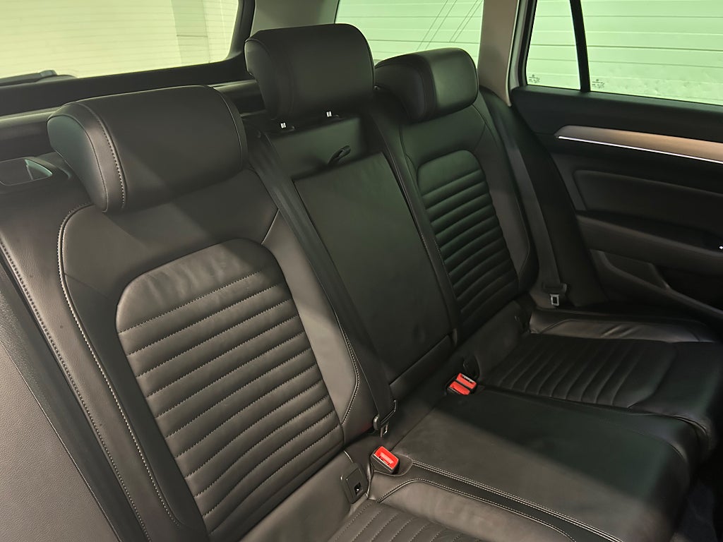 Volkswagen Passat Alltrack 2.0 TDI 4M Cockpit D-Värm Drag 2018