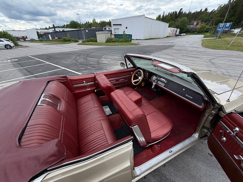 Oldsmobile Delta 88 Convertible 7.0 0kr insats 3516kr/mån