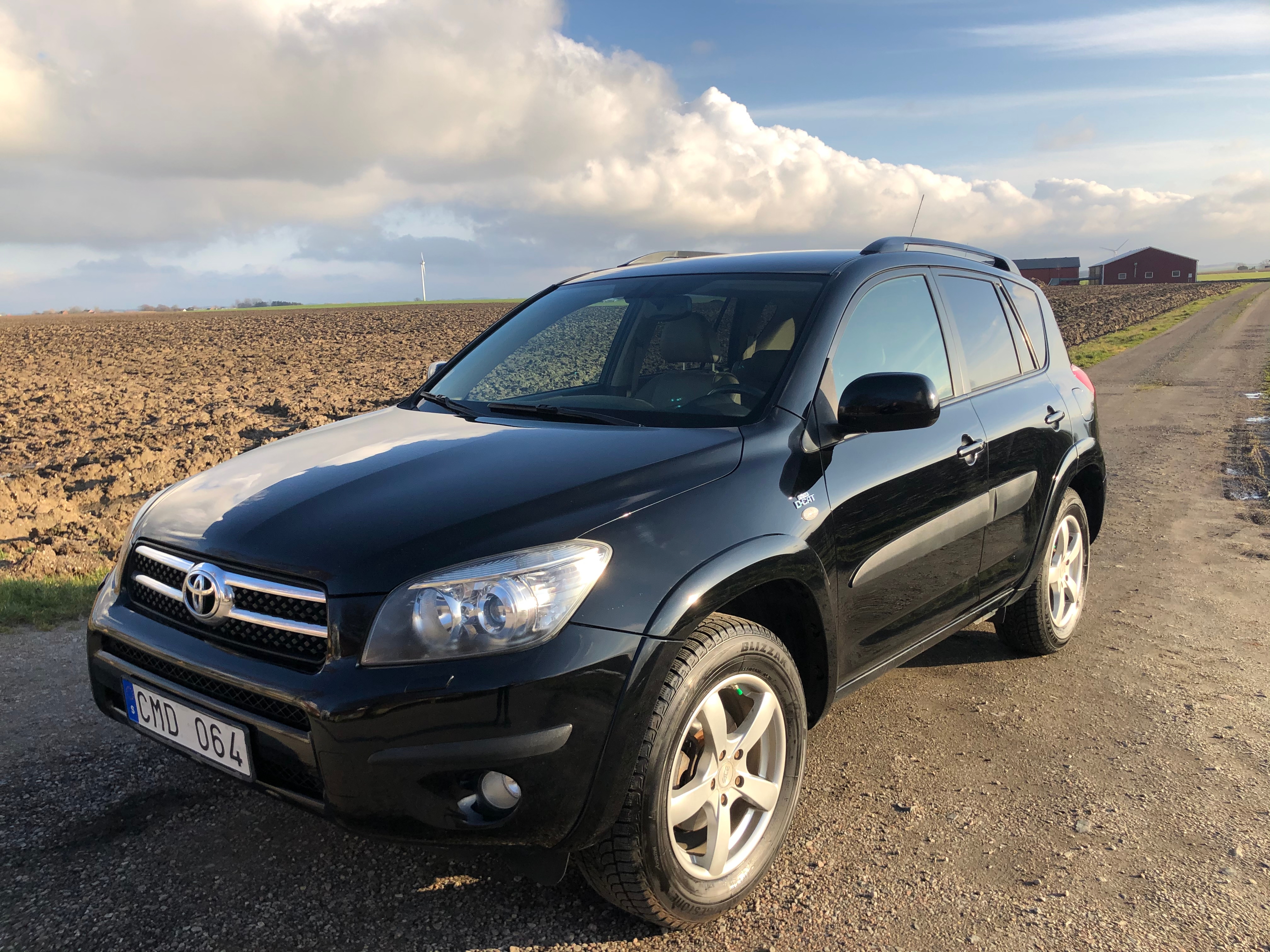 Toyota RAV4 2.2 D-CAT 4x4 177hk 2008, bild 2/43