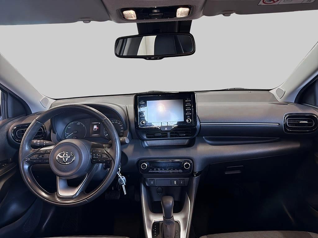 Toyota Yaris 2020 - miniatyr 8