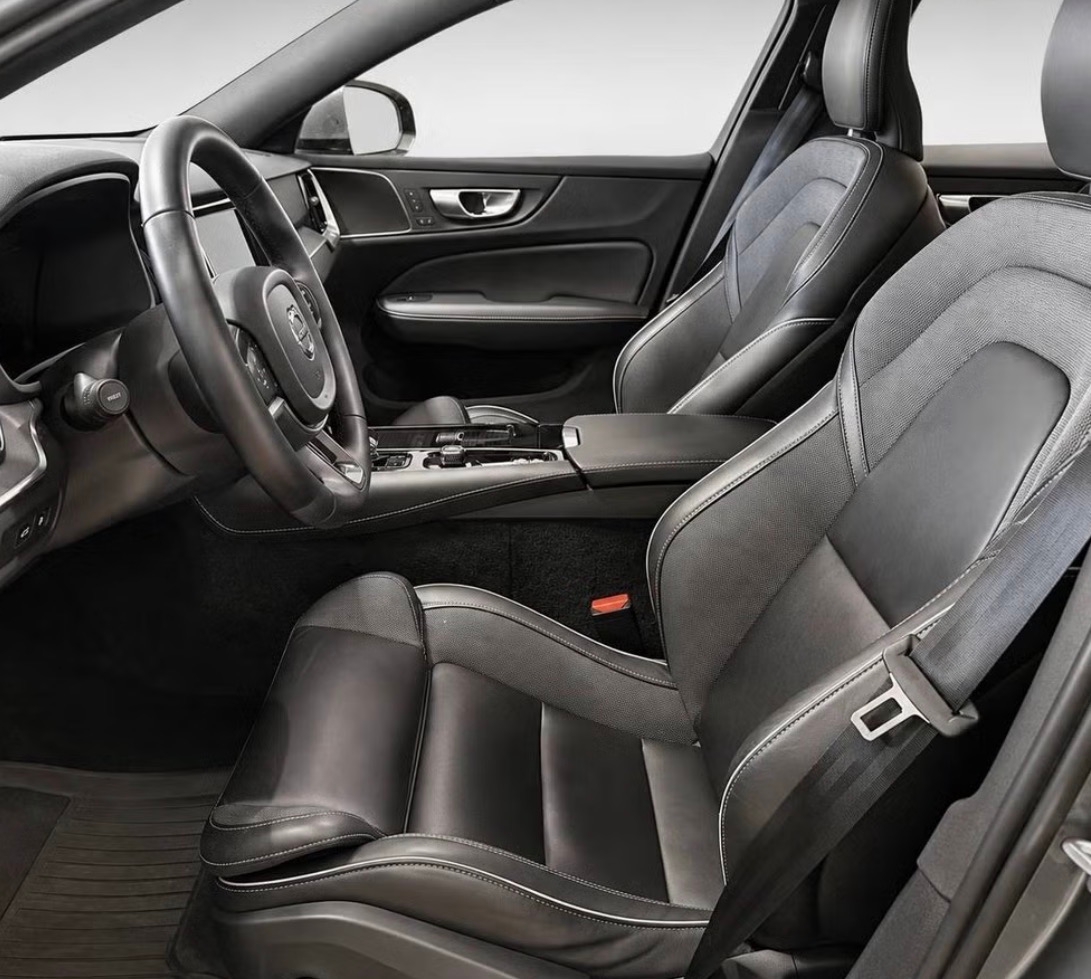 Volvo V60 2024, kuva 5/10