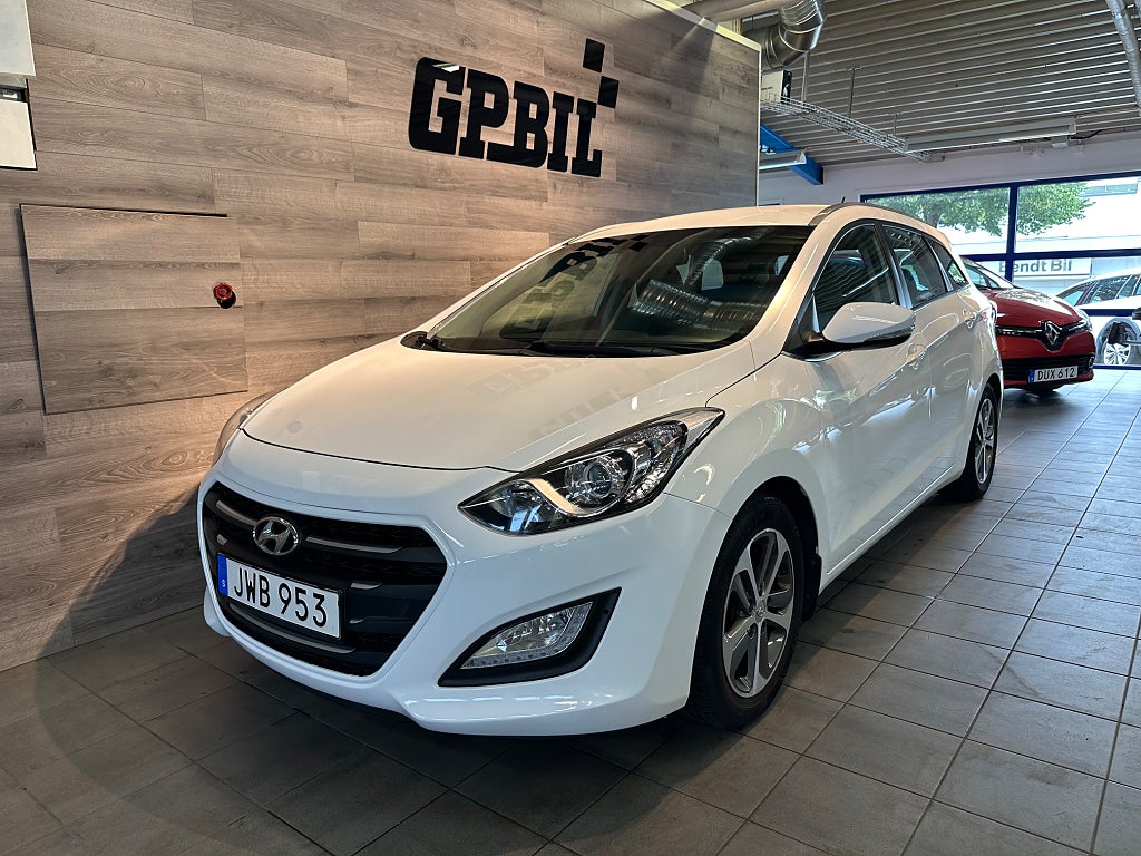 Hyundai i30 Kombi 1.6 GDI Comfort | Ny Servad 