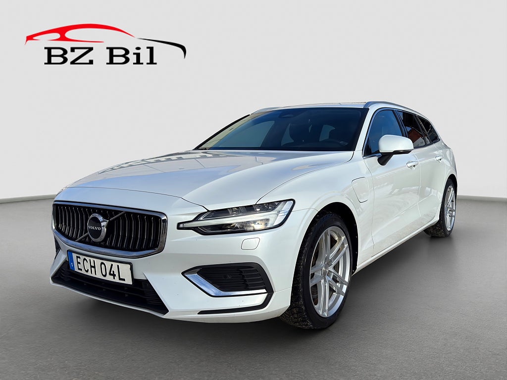 Volvo V60 Recharge T6 AWD Long range Moms Bliss Drag Kamera 
