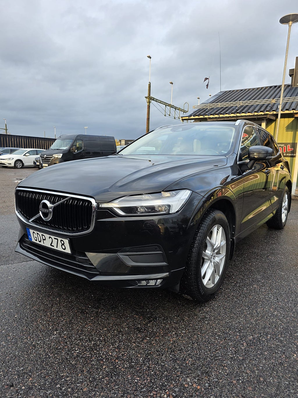 Volvo XC60 B4 AWD Geartronic Momentum Advanced Euro 6