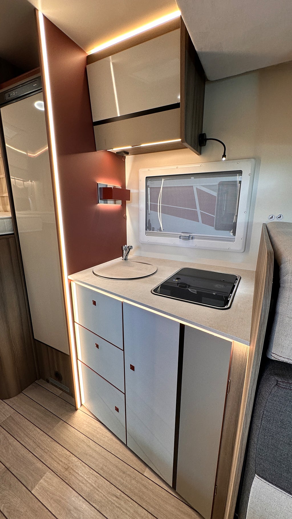 Roller Team 285 TL  RT Kronos, Automat, taksäng, 165 hk thumbnail