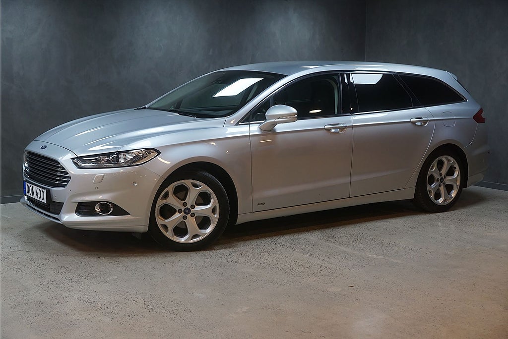 Ford Mondeo 2,0TDCi Titanium AWD Automat Värmare/Drag