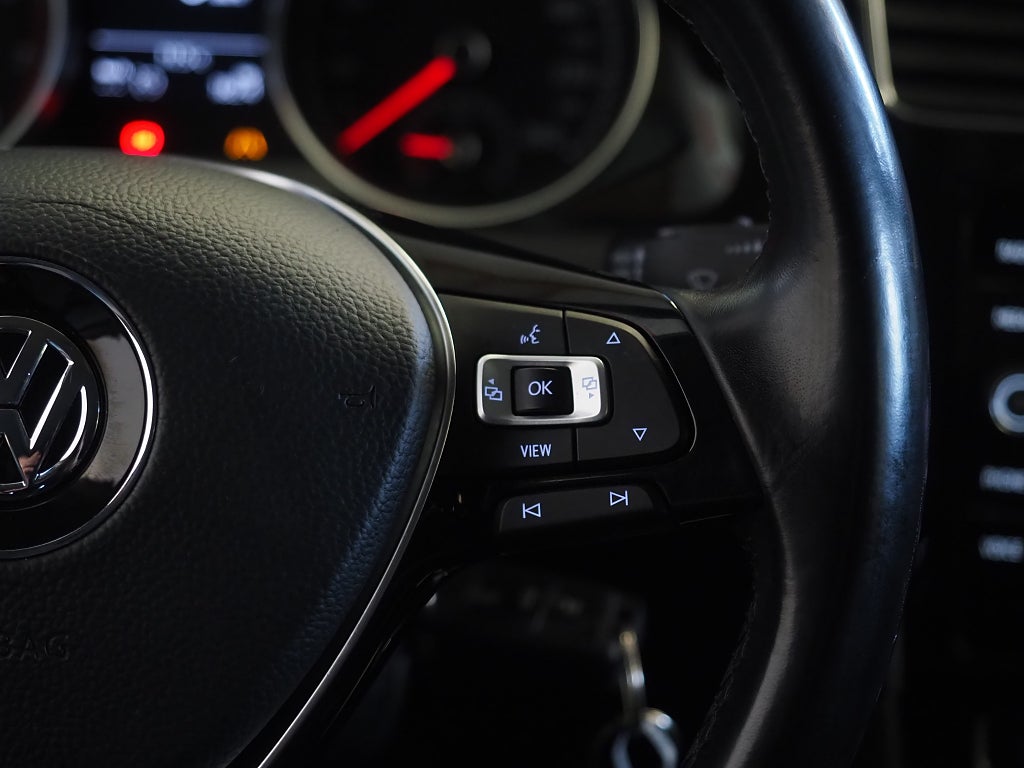 Volkswagen Golf Sportscombi 1.0 TSI 116hk | Drag | B-Kamera | Carplay | 2019