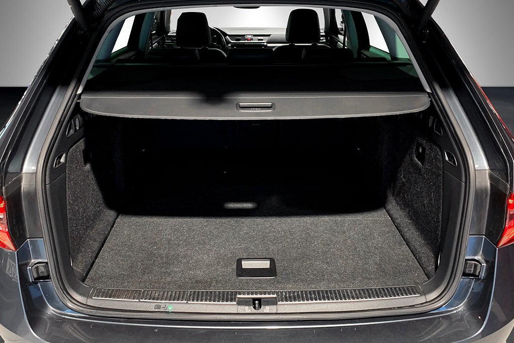 Skoda Superb 1.5 TSI | Business Ed | Drag | Kamera | Värmare 2019