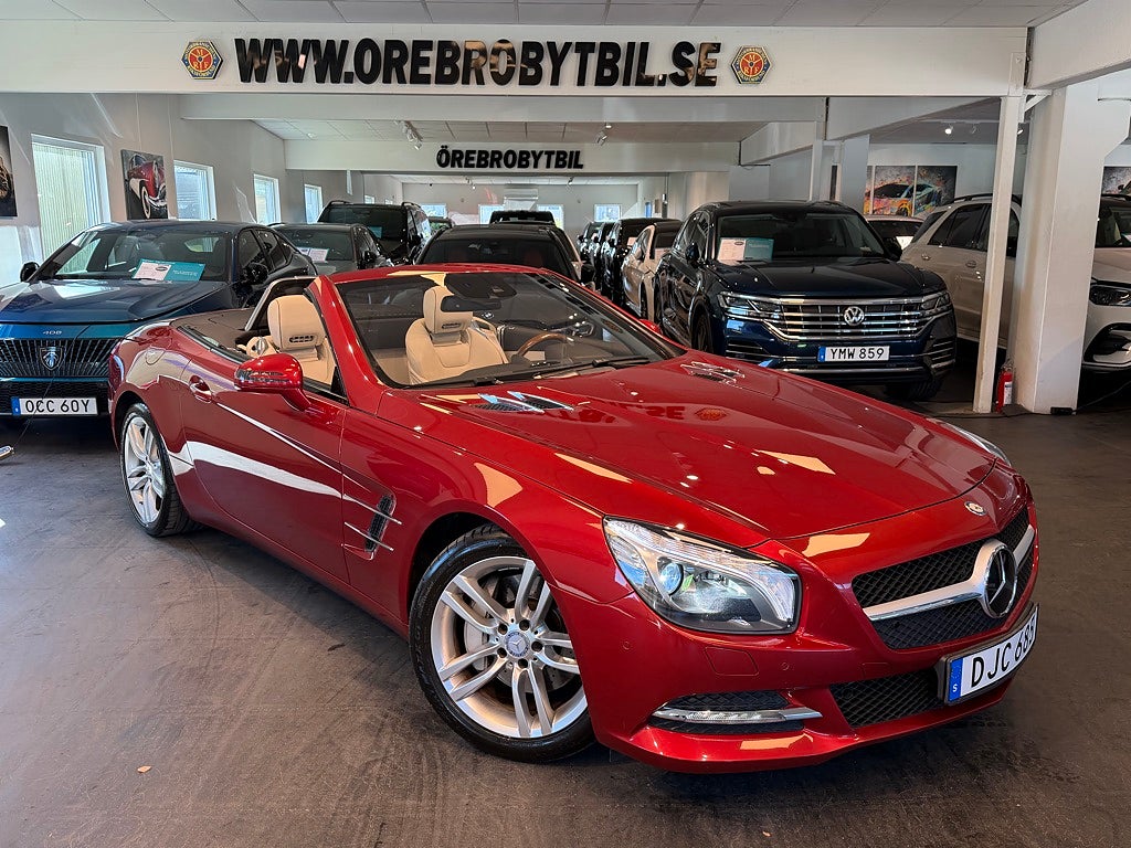 Mercedes-Benz SL 350 Sv-Såld Sky Roof Massage Night Vision Luft UNIK