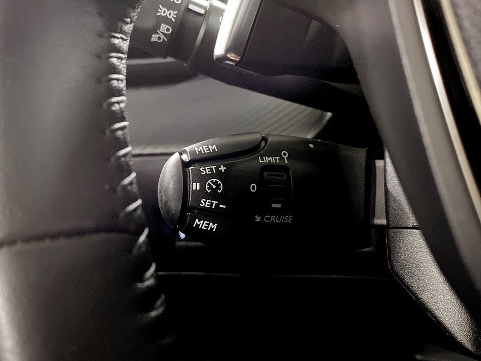 Bild på Peugeot 208 Style Hybrid 100hk Aut CARPLAY BACKSENSORER