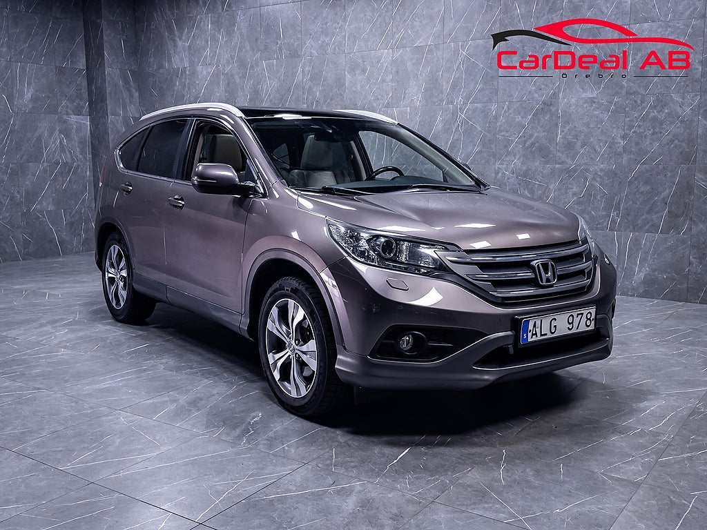 Honda CR-V 2.2 i-DTEC 4WD Värmare Pano Skinn Kamera Elstol Keyless