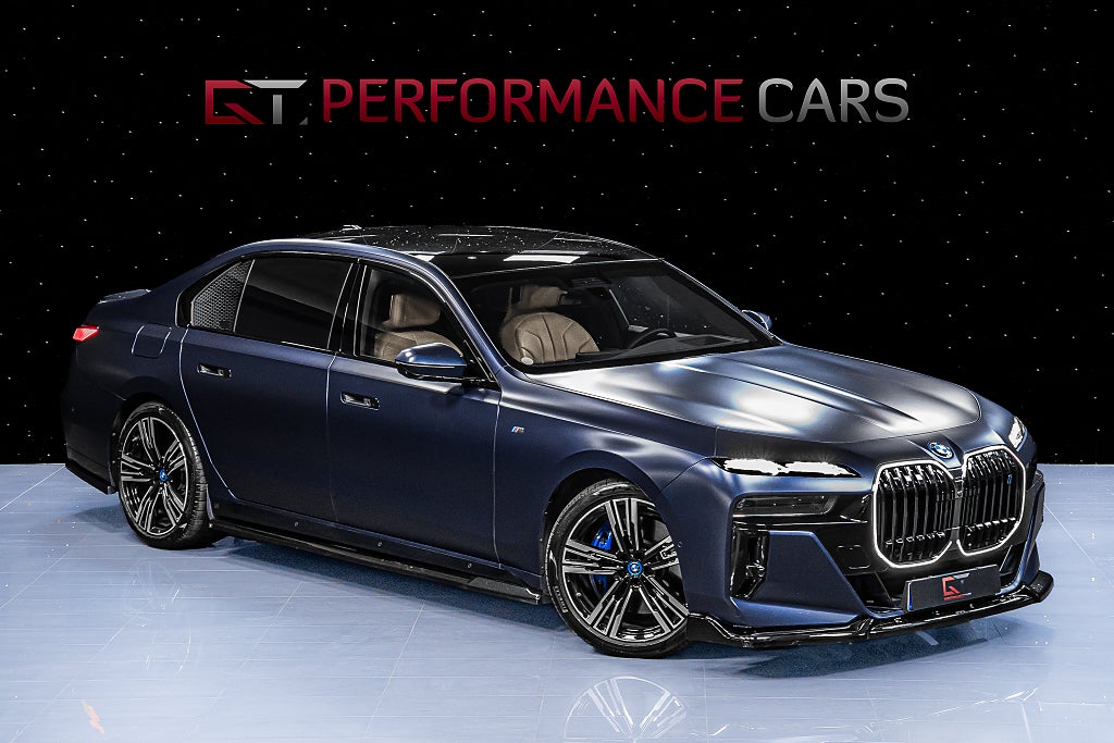 BMW i7 xDrive60 M-Sport Gran Lusso Executive Lounge B&W Maxton