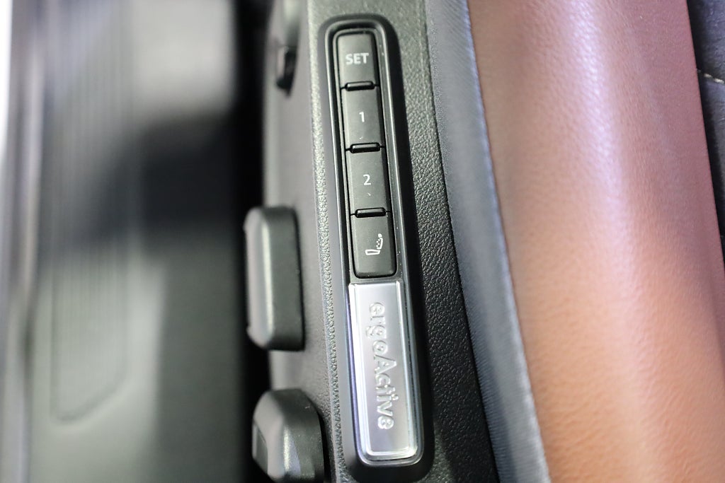 Volkswagen ID.4 Pro Performance 1st Edition Max Pano 360° Leasbar Drag 2021