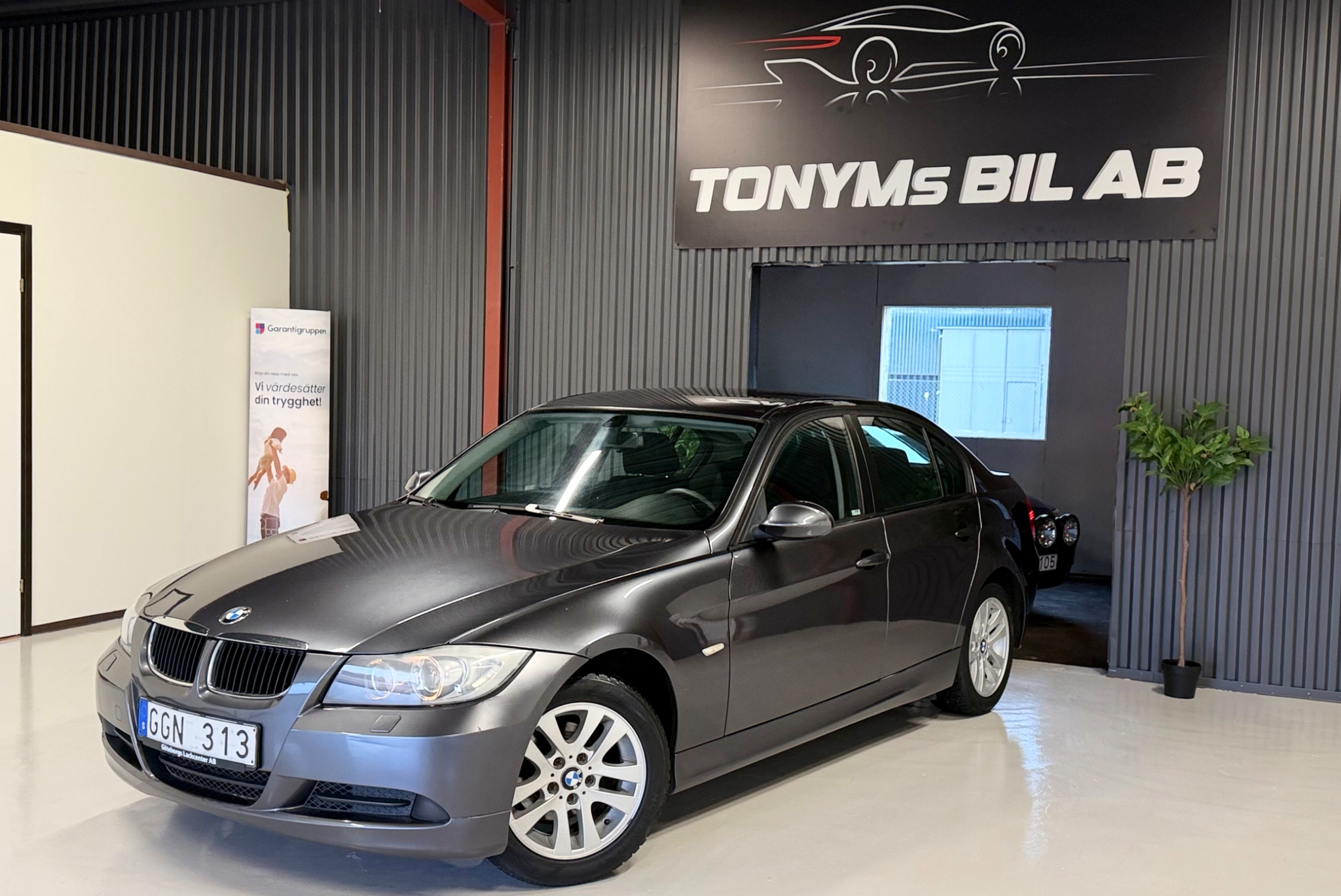 BMW 320 i Sedan Euro 4 2007, kuva 2/45