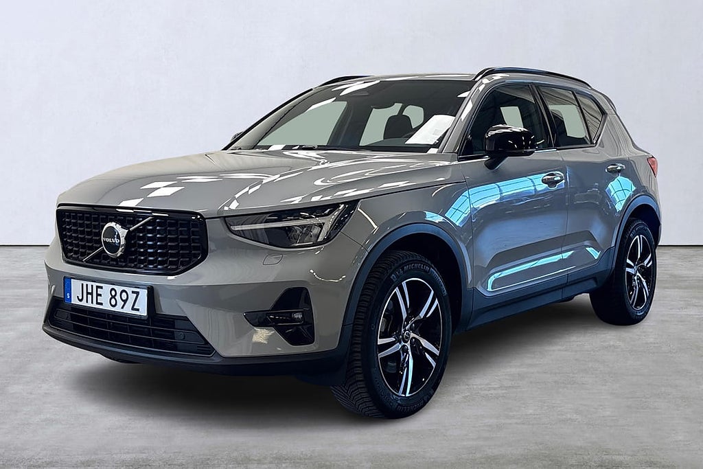 Volvo XC40 B3 FWD Bensin Plus Dark
