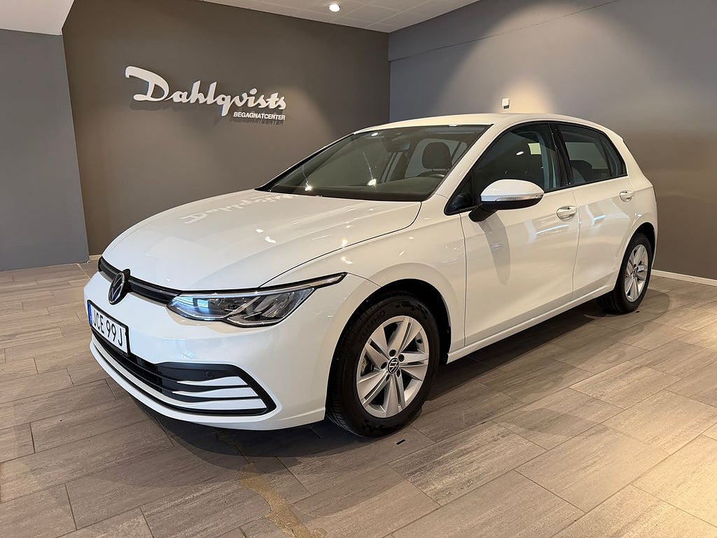 Volkswagen Golf 1.0 eTSI 110hk | DSG V-hjul Carplay ACC