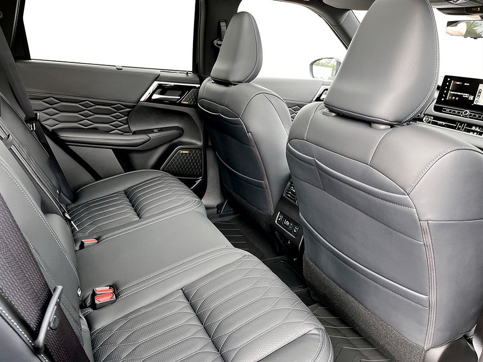 Bild på Mitsubishi Outlander Instyle PHEV 4WD - OMGÅENDE LEVERANS!