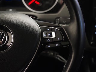 Minibuss Volkswagen Touran 12 av 20