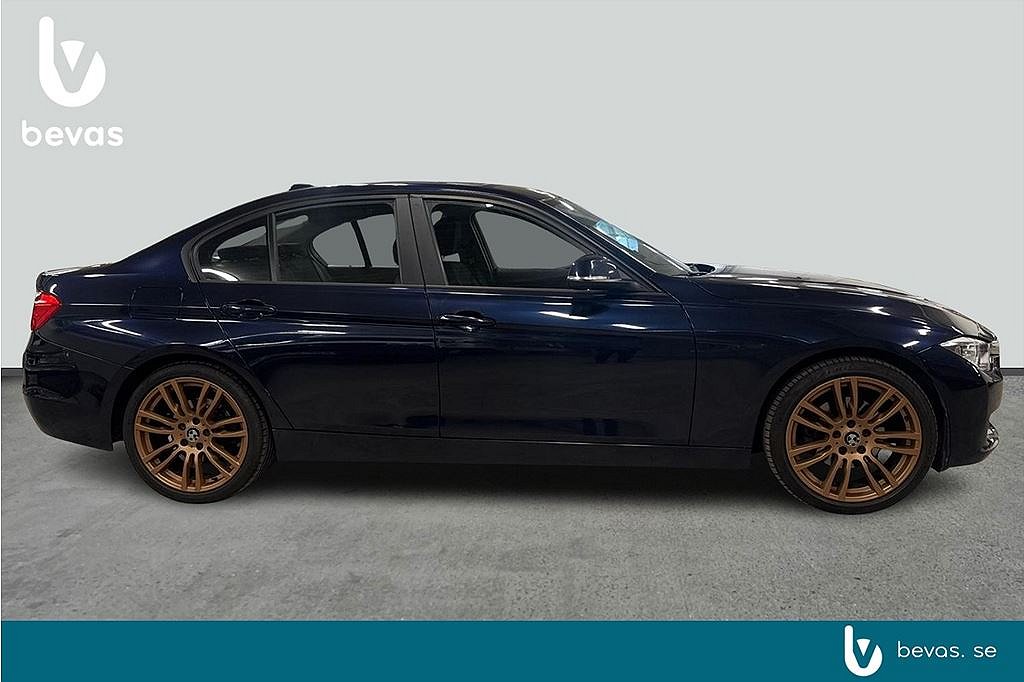 BMW 320 D F30, Automat, Comfortpkt, siktpkt, 1 BRUKARE