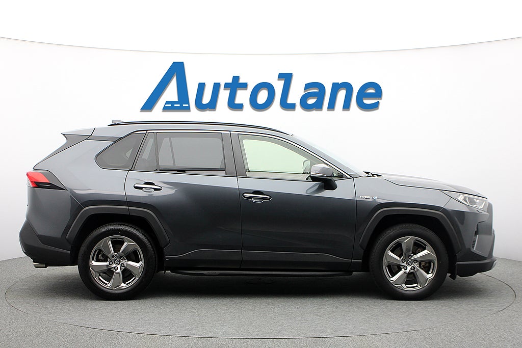 Toyota RAV4 Hybrid AWD-i Executive, JBL, Skinn, Kamera 222hk