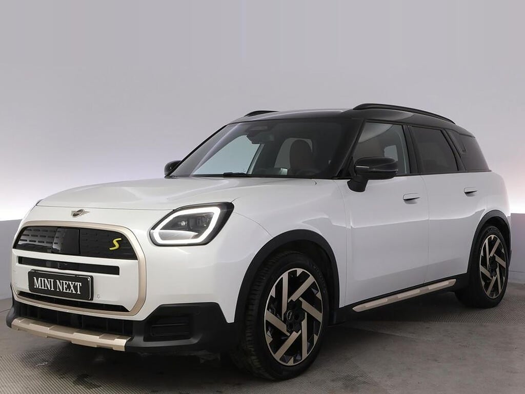 MINI Countryman SE ALL4 2,95% RÄNTEKAMPANJ med v-hjul!