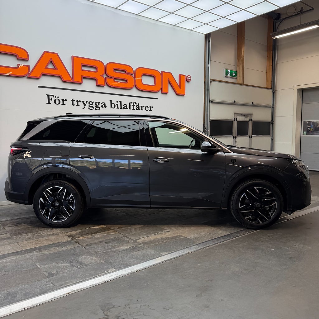 Peugeot 5008 HYBRID 136 e-DSC GT 7-Sits Cockpit Navi Backkamera MOMS