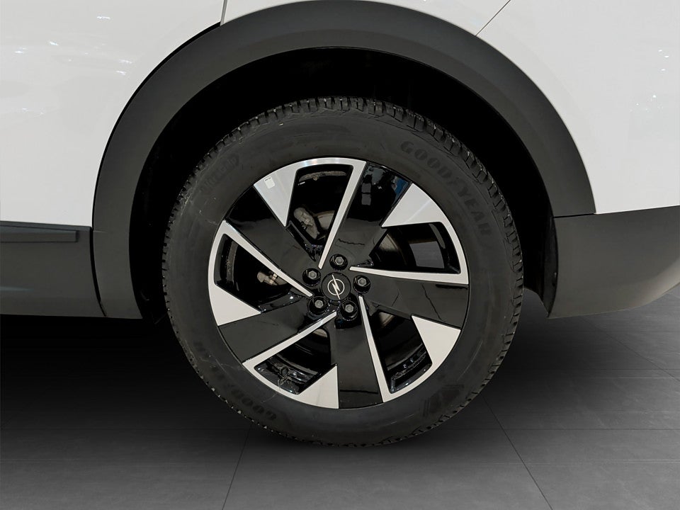 Bild på Opel Grandland X GS Hybrid 145hk Aut PANO B-KAMERA CARPLAY