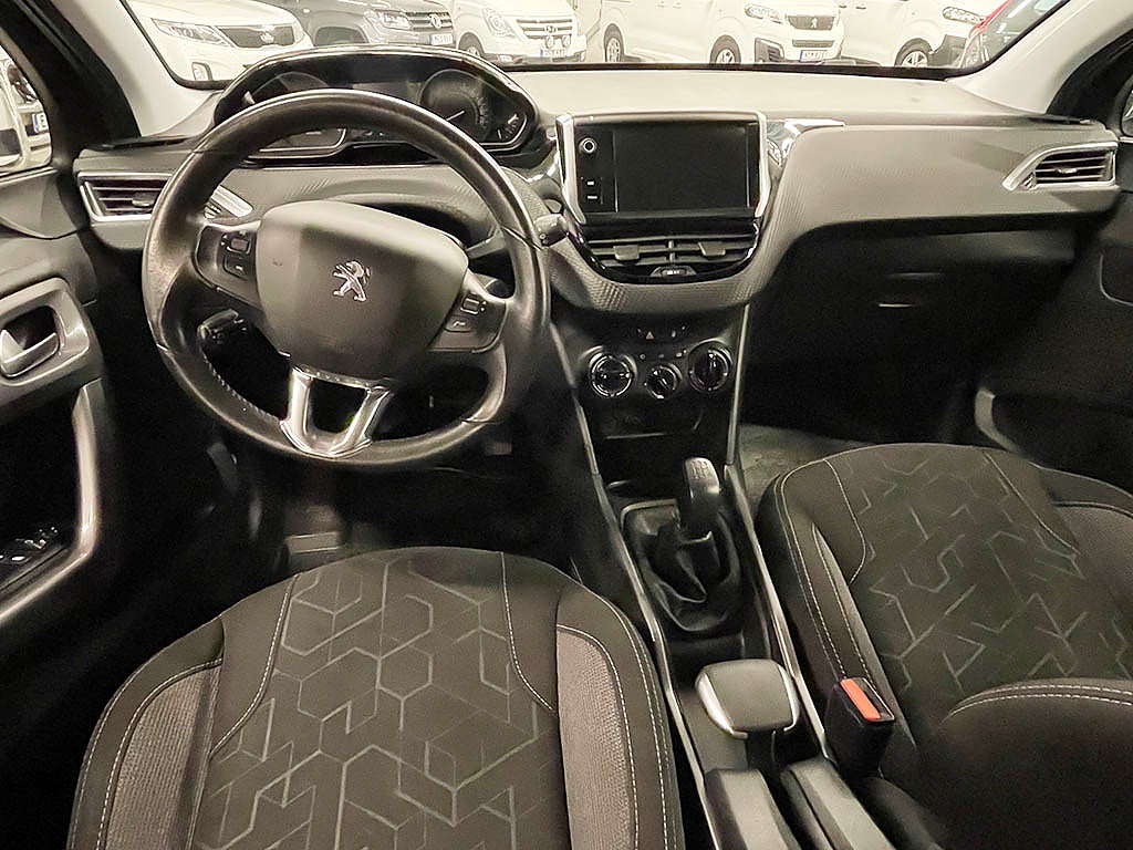 Peugeot 2008 PureTech 82Hk