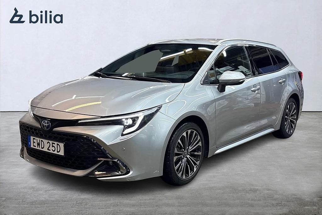 Toyota Corolla 1,8 HYBRID Touring Sports Style Appstyrd V...