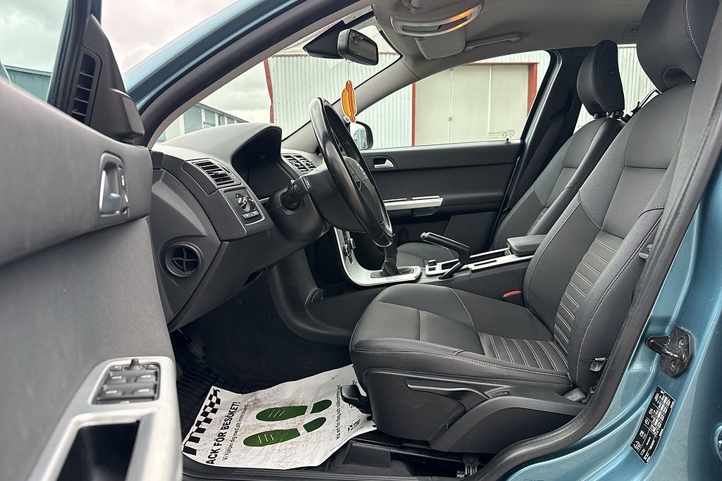 VOLVO V50 2.0F 146CH