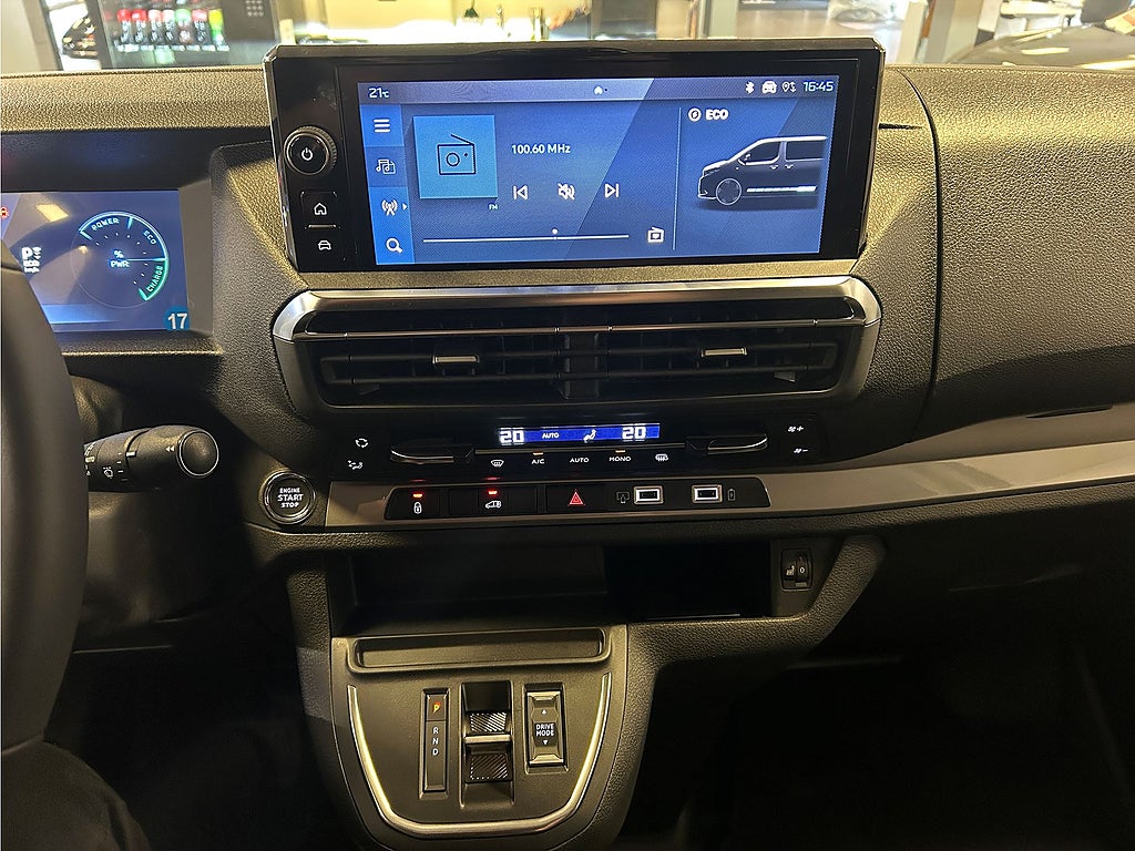 Bild på Peugeot e-Expert Plus 136hk Aut L2 - OMGÅENDE LEVERANS!