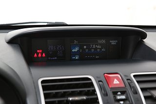 SUV Subaru XV 12 av 18
