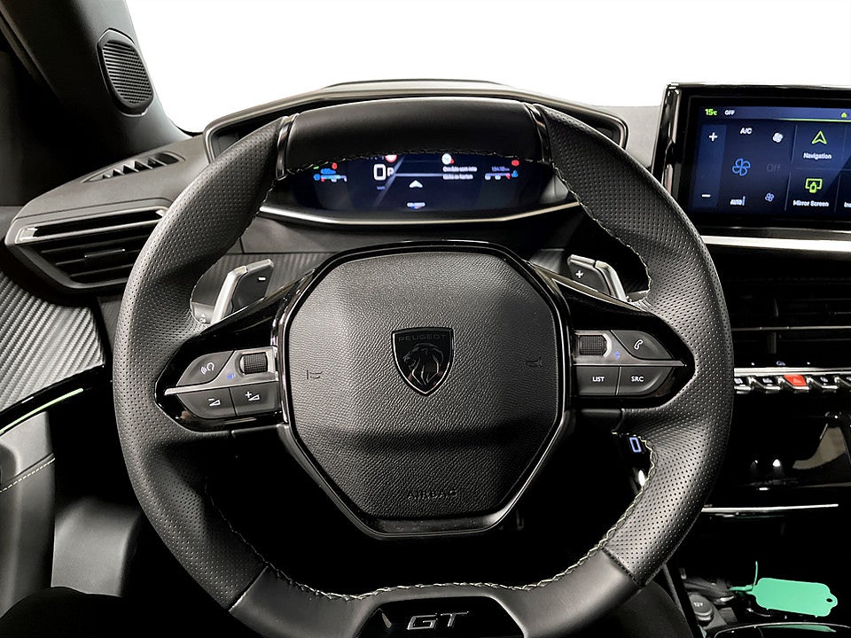 Bild på Peugeot 2008 GT 1.2 PT 130hk Aut B-KAMERA CARPLAY