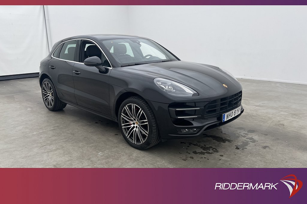 Porsche Macan Turbo 400hk Chrono Pano PASM BOSE Värmare Drag