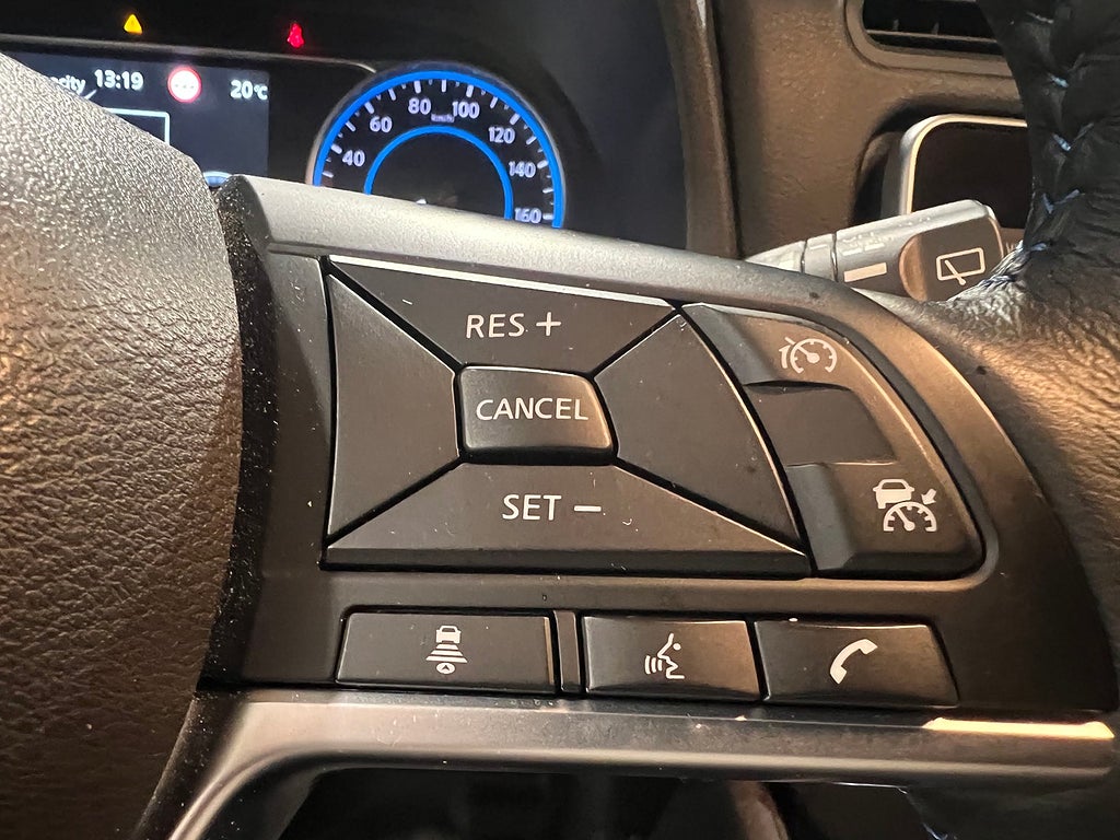 Nissan Leaf Acenta  39kWh RELEASING