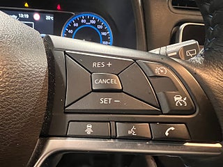 Halvkombi Nissan Leaf 14 av 15