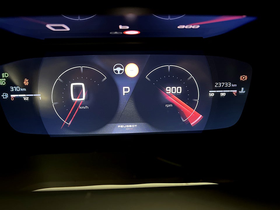 Bild på Peugeot 2008 GT 1.2 PT 130hk Aut B-KAMERA CARPLAY NAVI