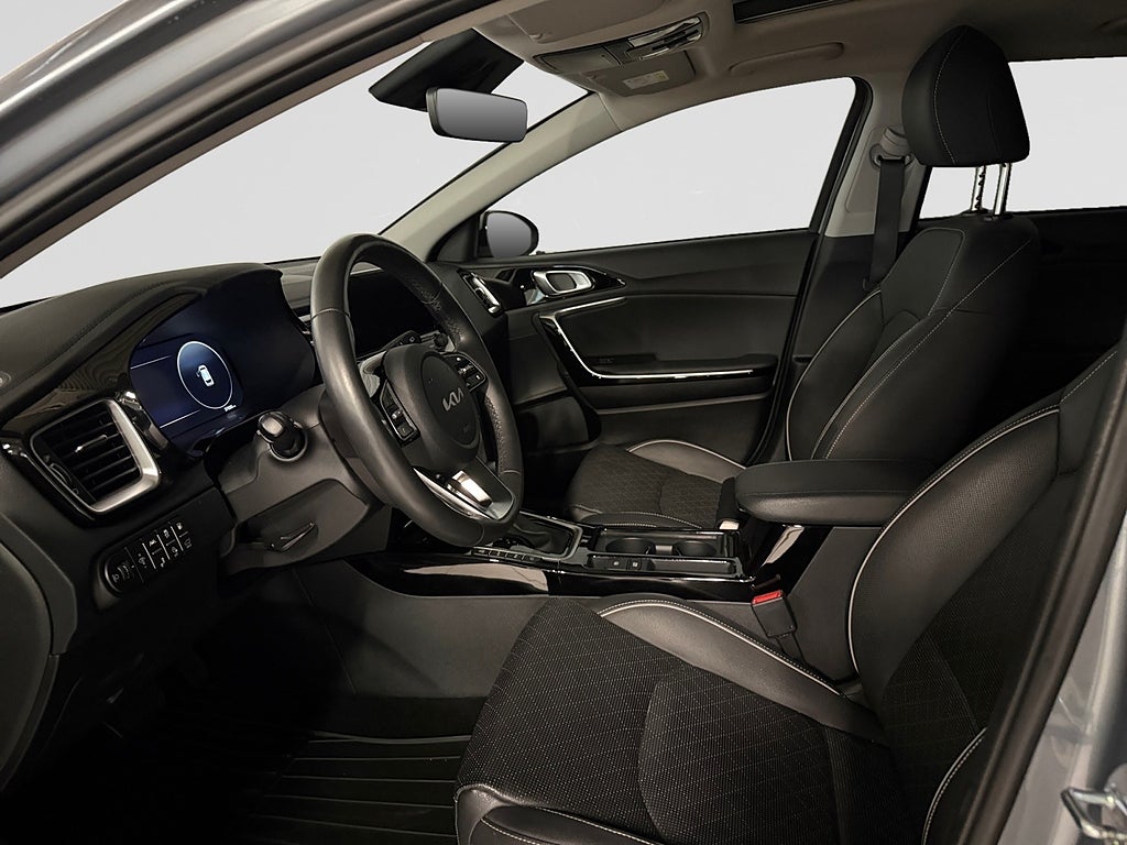 Kia Ceed SW PHEV Advance Plus Drag Adaptiv fart Pano Helskinn bild 11
