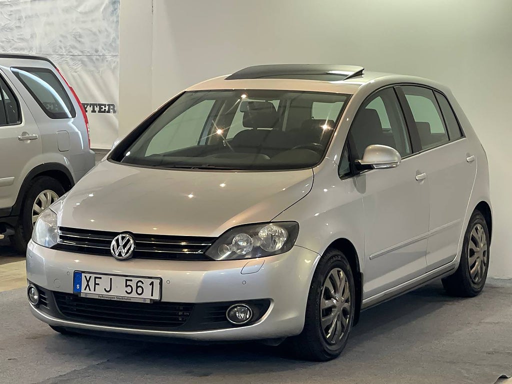 Volkswagen Golf PLUS 1.4 TSI MASTERS GLASTAKLUCKA NY BESIKTAD NY SERVAD