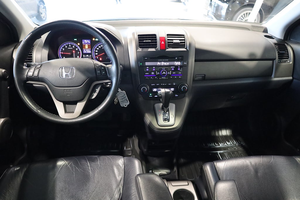 Honda CR-V 2,0 i-VTEC Executive 4WD Aut Pano Drag Läder PDC 2011